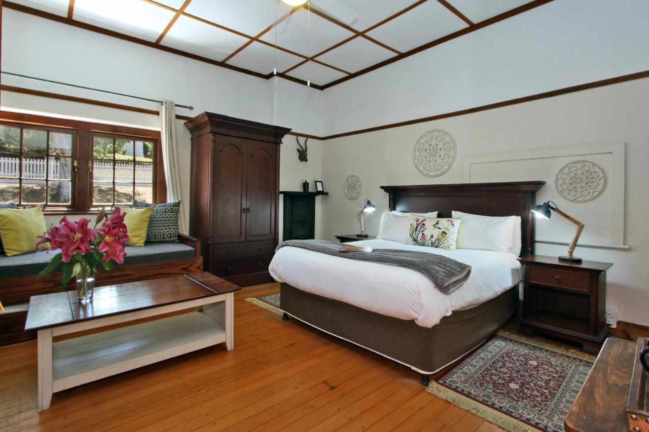 Bergzicht Guesthouse Cape Town Exterior photo